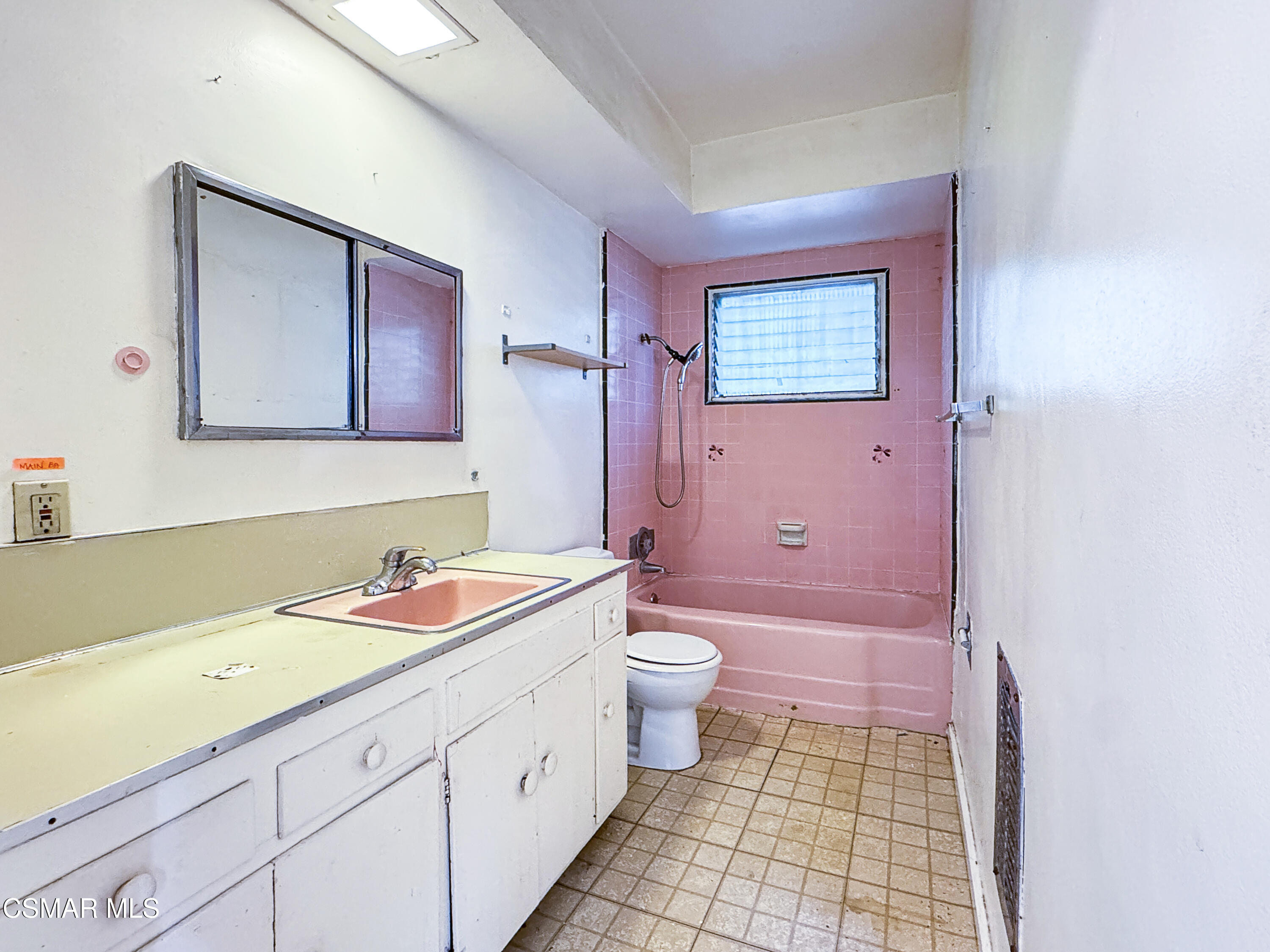 22950 Humming Bird Way Calabasas, CA 91302 - Photo 29 of 41 1dbefd61d31837bab0f8e3ae8c711c8a3539dadf