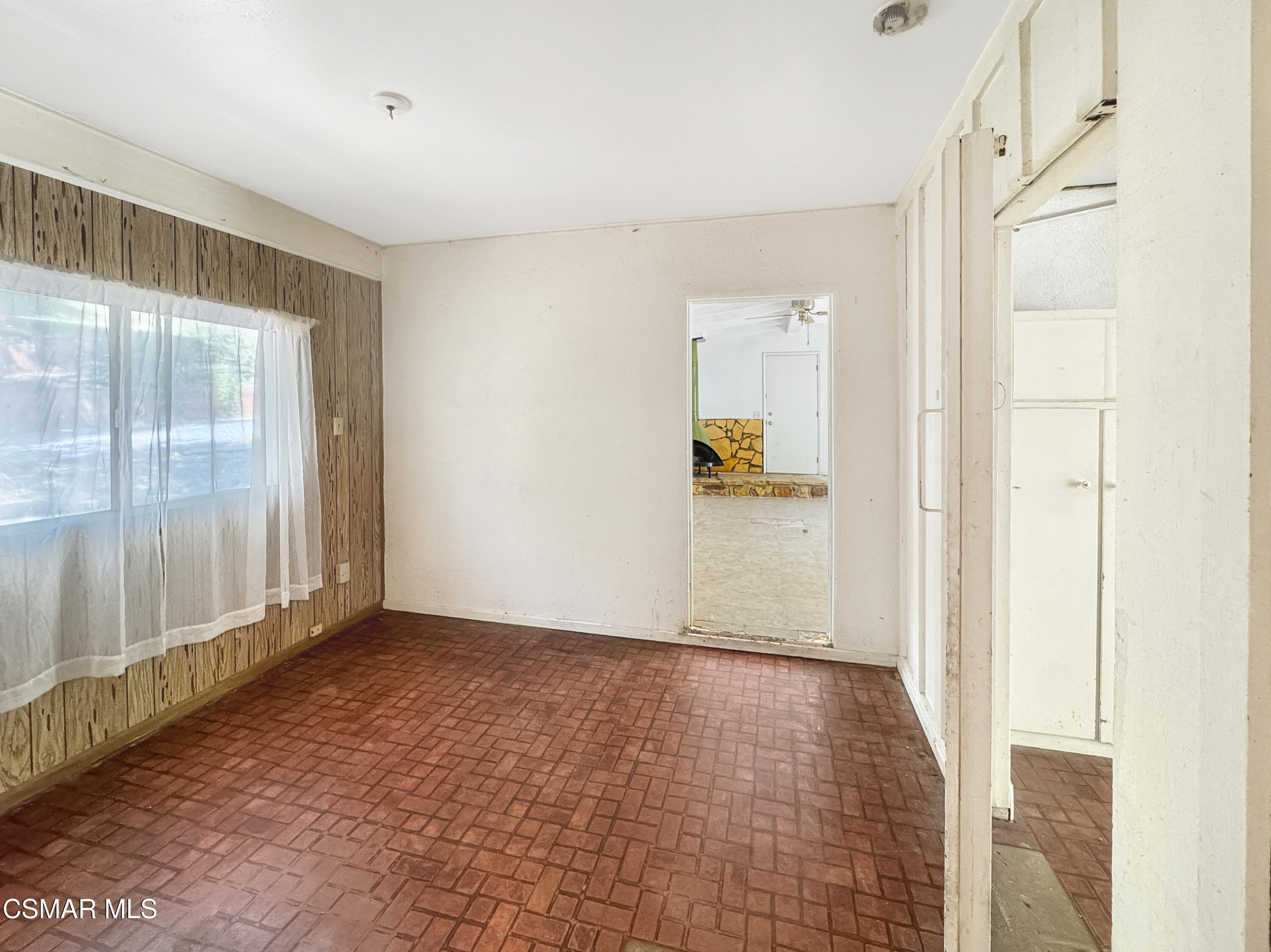 22950 Humming Bird Way Calabasas, CA 91302 - Photo 31 of 41 26 3
