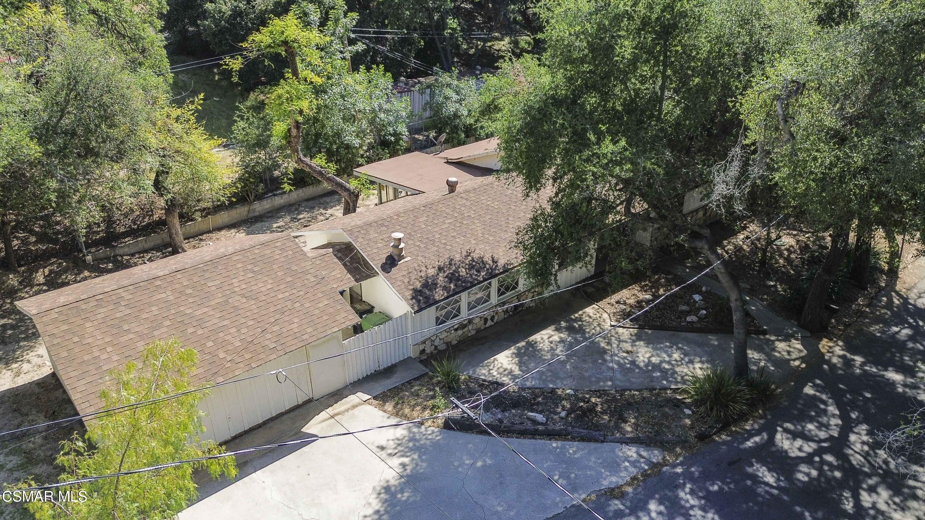 22950 Humming Bird Way Calabasas, CA 91302 - Photo 36 of 41 487