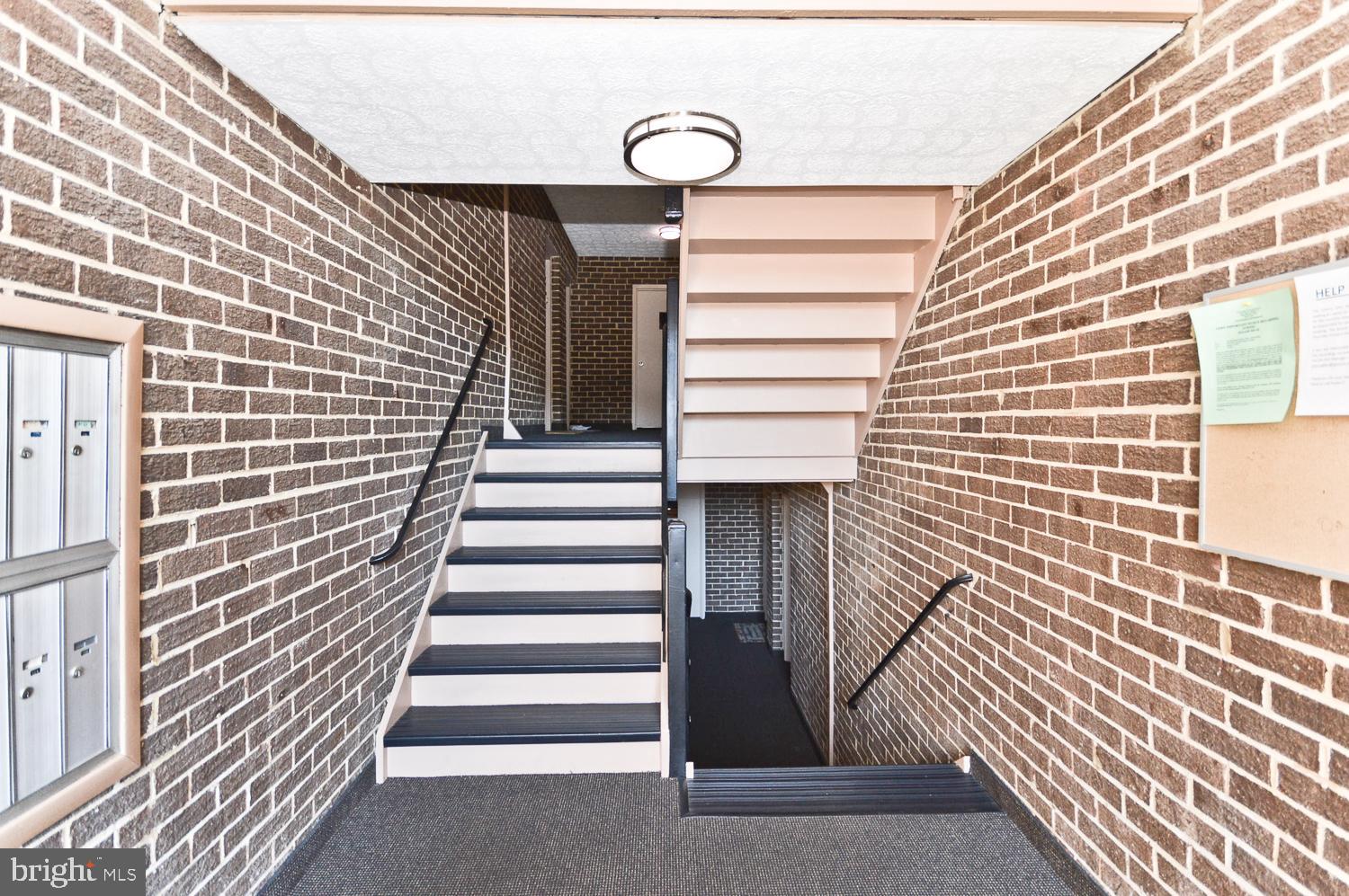 11238 Cherry Hill Road, Unit 40 Beltsville, MD 20705 - Photo 26 of 33 Hallway