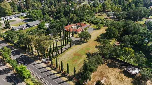 $850,000 | 8932 N Highway, Stockton, CA 95212