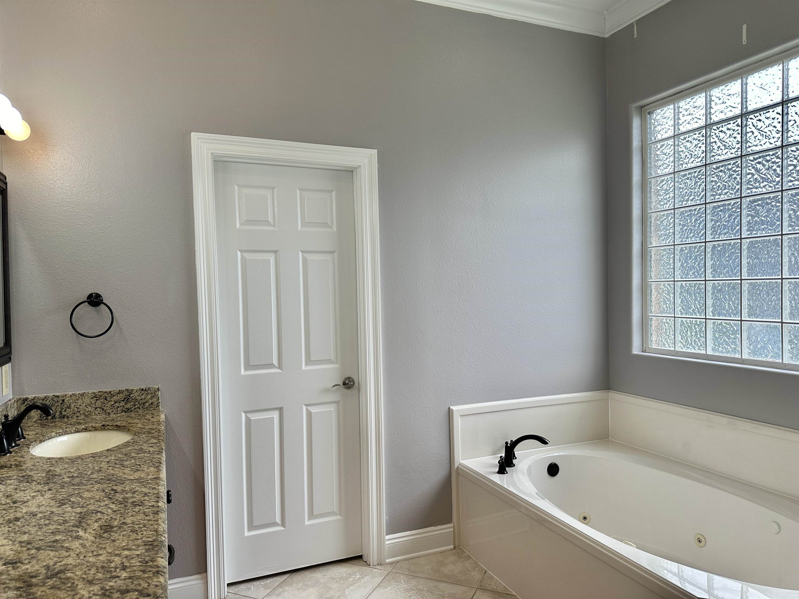 9593 Dornock Lane Foley, AL 36535 - Photo 29 of 40 Bathroom