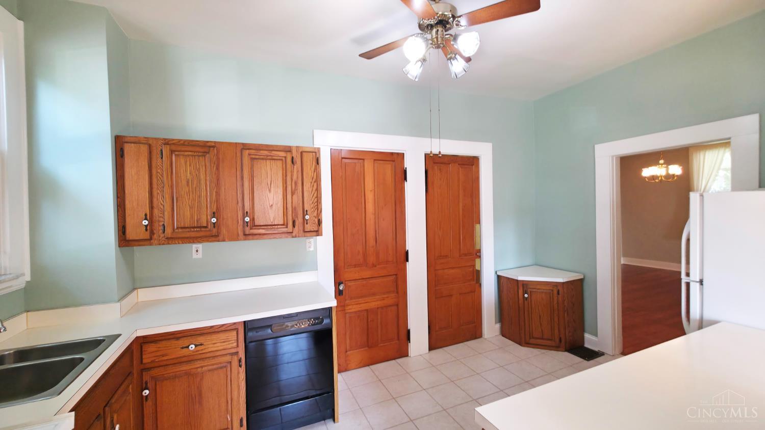 5115 Sidney Road Cincinnati, OH 45238 - Photo 22 of 35 Gallery Image 22