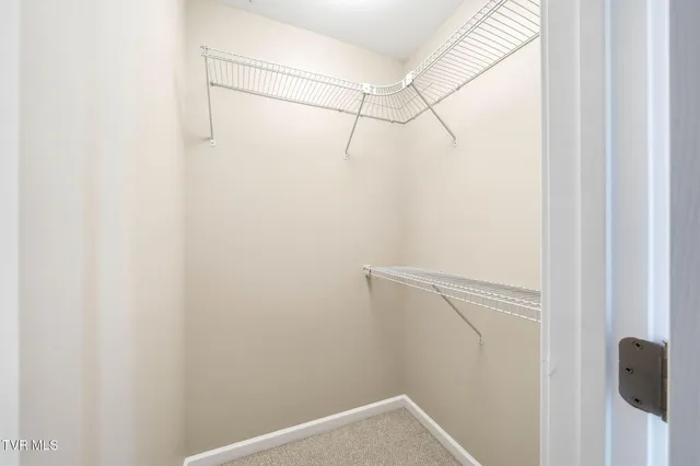 $725,000 | 389 Worley Vance Road, Bluff City, TN 37618