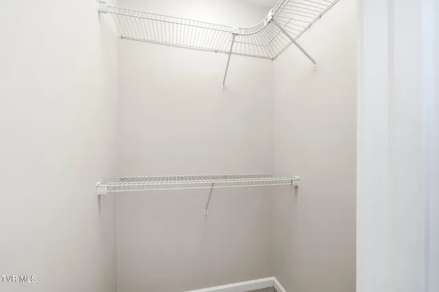 $725,000 | 389 Worley Vance Road, Bluff City, TN 37618