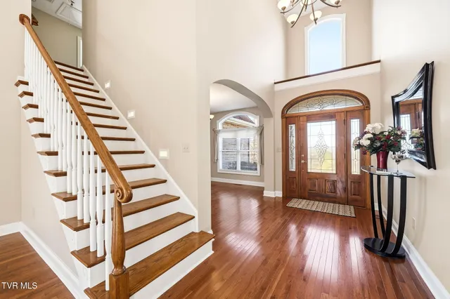 $725,000 | 389 Worley Vance Road, Bluff City, TN 37618