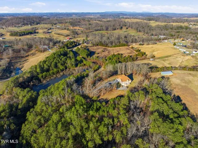 $725,000 | 389 Worley Vance Road, Bluff City, TN 37618