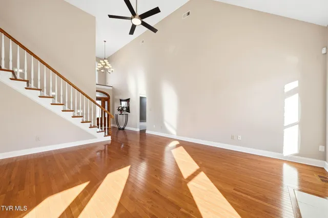 $725,000 | 389 Worley Vance Road, Bluff City, TN 37618