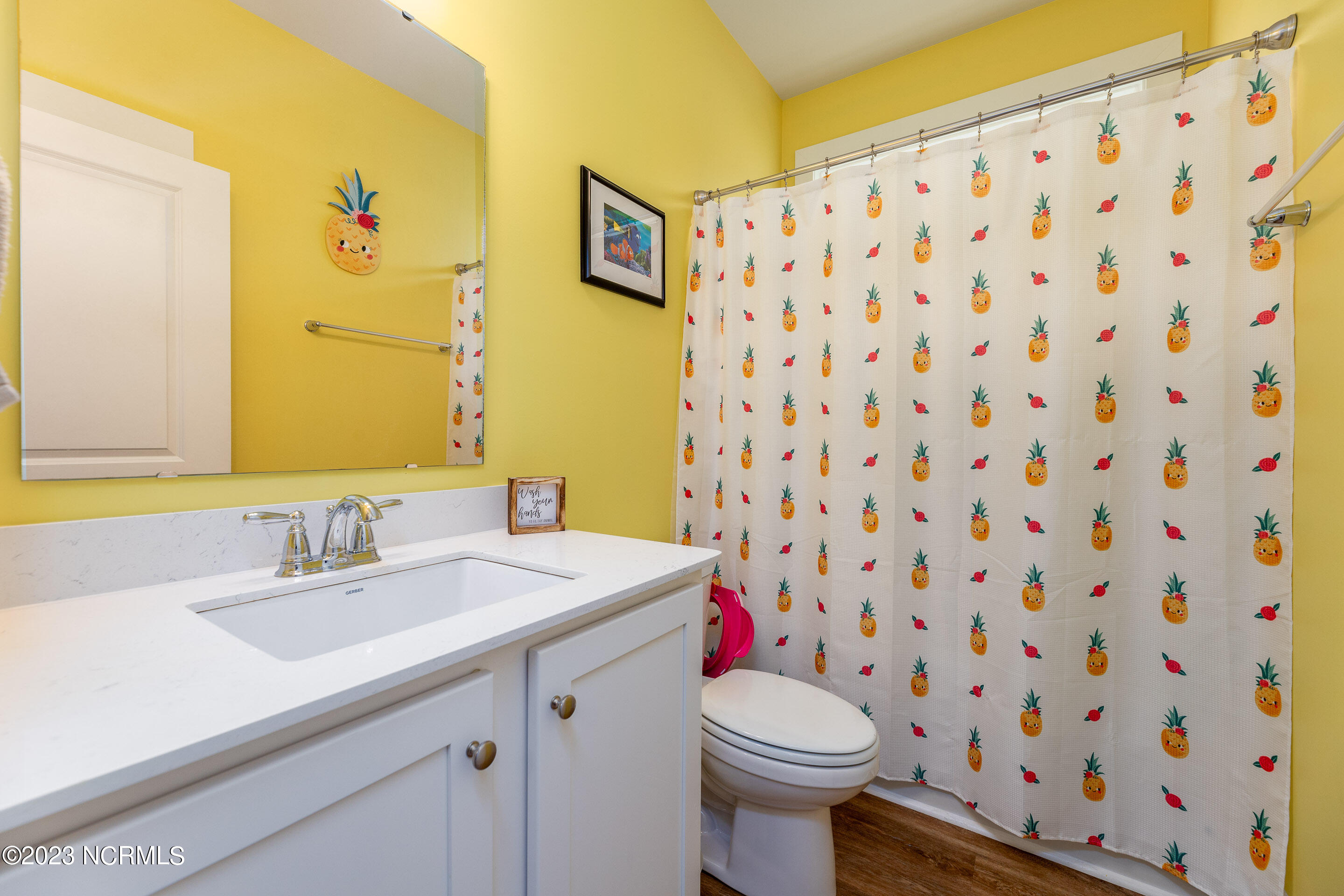 416 Edgewater Way Surf City, NC 28445 - Photo 23 of 35 Hall Bathroom