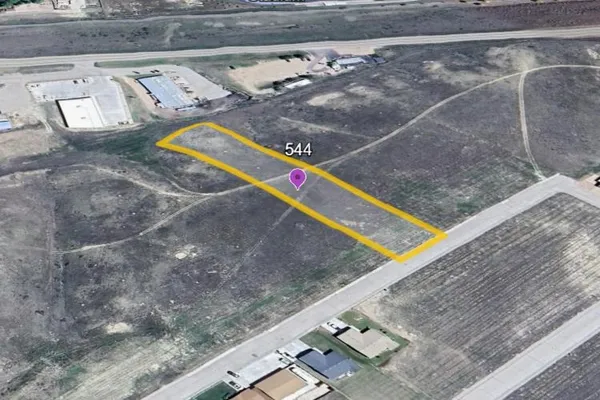 $79,900 | 544 Emigrant Drive, Glenrock, WY 82637