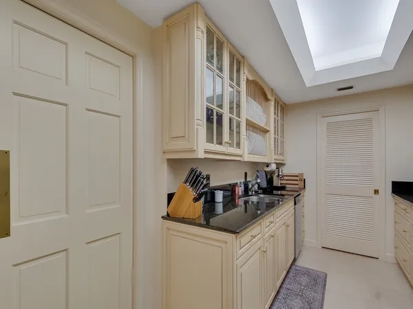 $7,000 | 5680 Florida A1A, Unit 112, Vero Beach, FL 32963