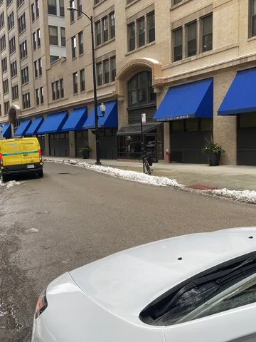 $215,000 | 740 South Federal Street, Unit 404, Chicago, IL 60605