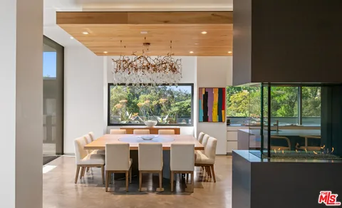 $12,896,999 | 2341 Gloaming Way, Beverly Hills, CA 90210