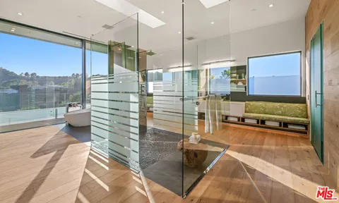 $12,896,999 | 2341 Gloaming Way, Beverly Hills, CA 90210