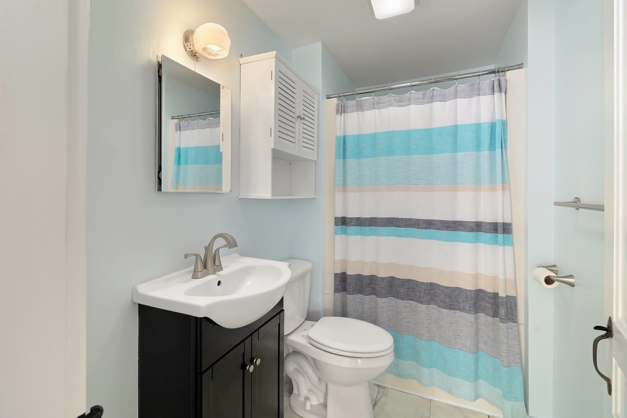 227 Hollow Road Waterbury, VT 05677 - Photo 14 of 44