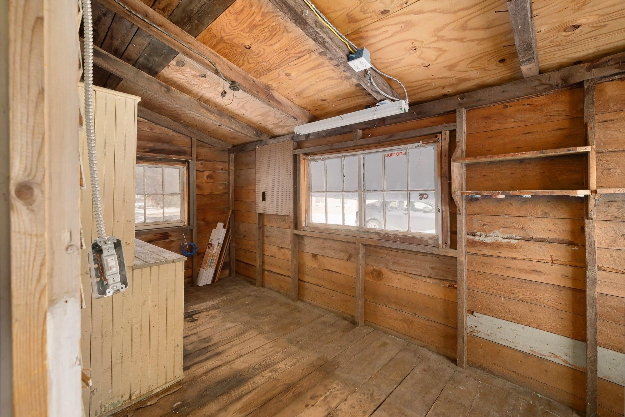 227 Hollow Road Waterbury, VT 05677 - Photo 19 of 44