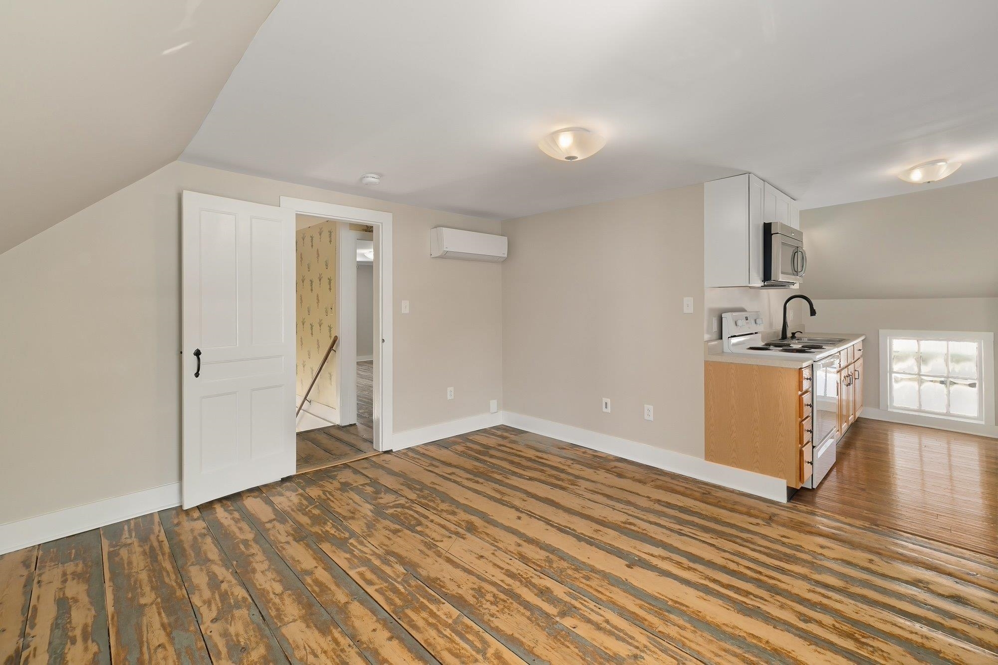 227 Hollow Road Waterbury, VT 05677 - Photo 26 of 44