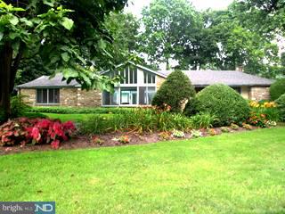 928 Frazier Road Rydal, PA 19046 - Photo 1 of 6
