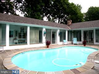 928 Frazier Road Rydal, PA 19046 - Photo 3 of 6