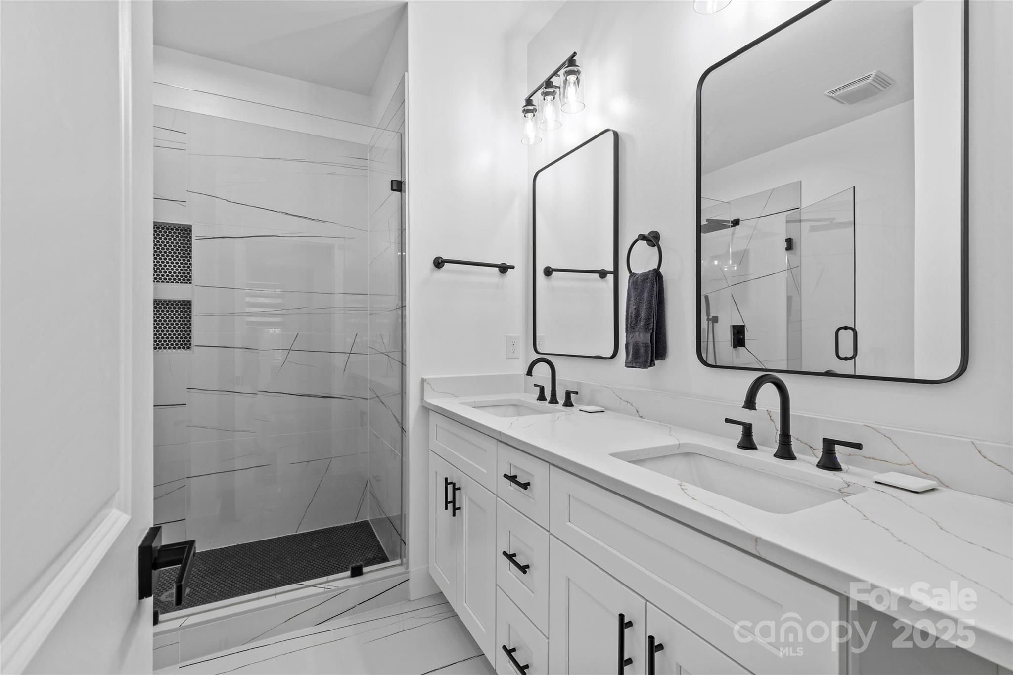 8925 Harrisburg Road Charlotte, NC 28215 - Photo 19 of 37