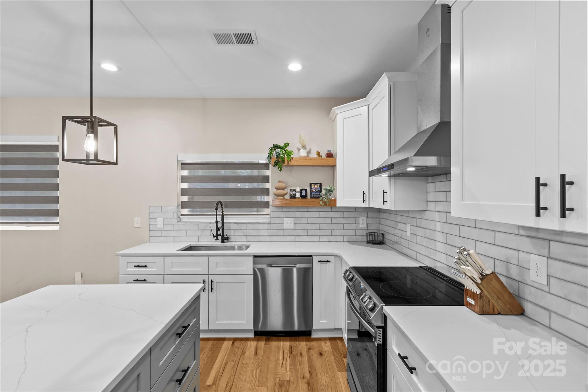 8925 Harrisburg Road Charlotte, NC 28215 - Photo 10 of 37