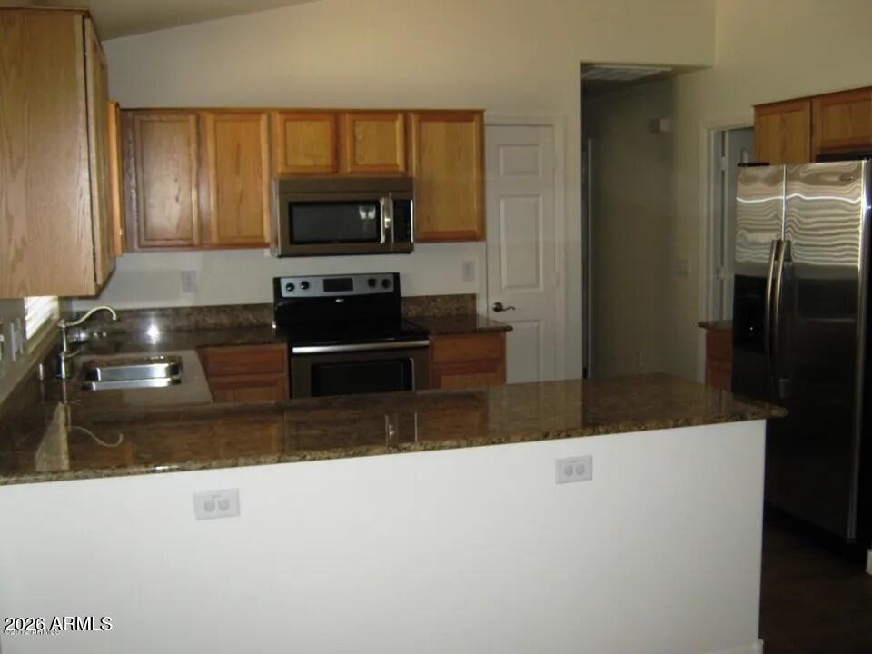 43283 West Cowpath Road Maricopa, AZ 85138 - Photo 2 of 6 l063f8f43-m3rd-w960_h720