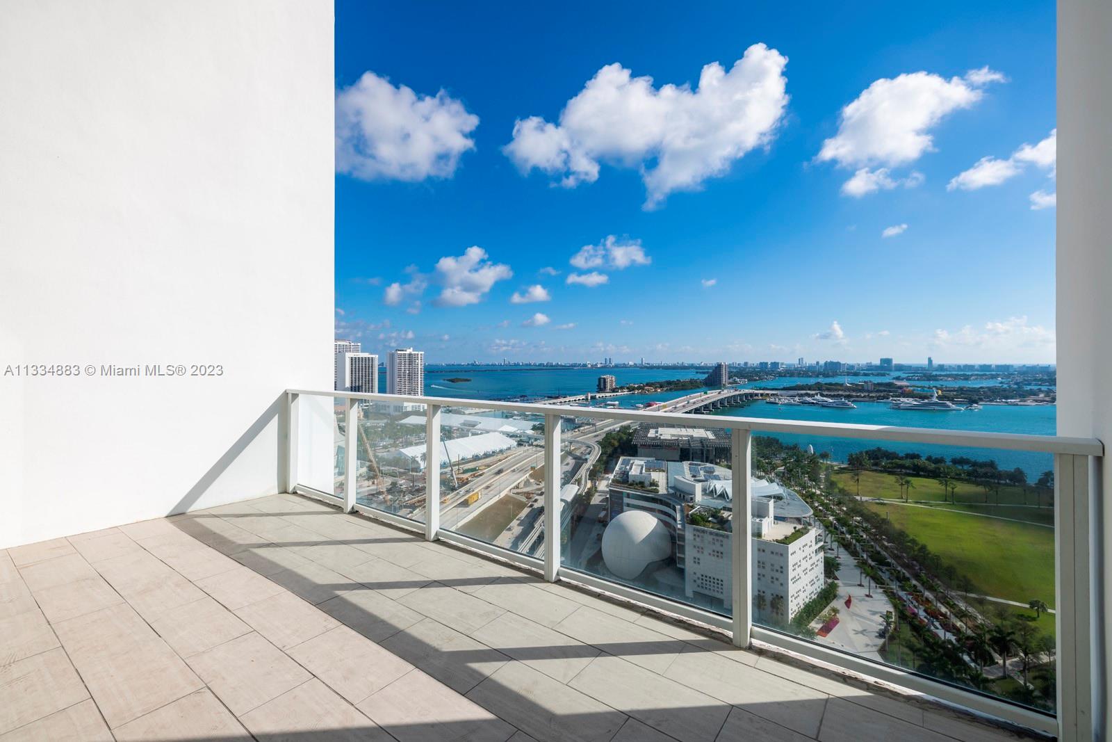 1040 Biscayne Boulevard, Unit 2402 Miami, FL 33132 - Photo 25 of 25 a view of a terrace