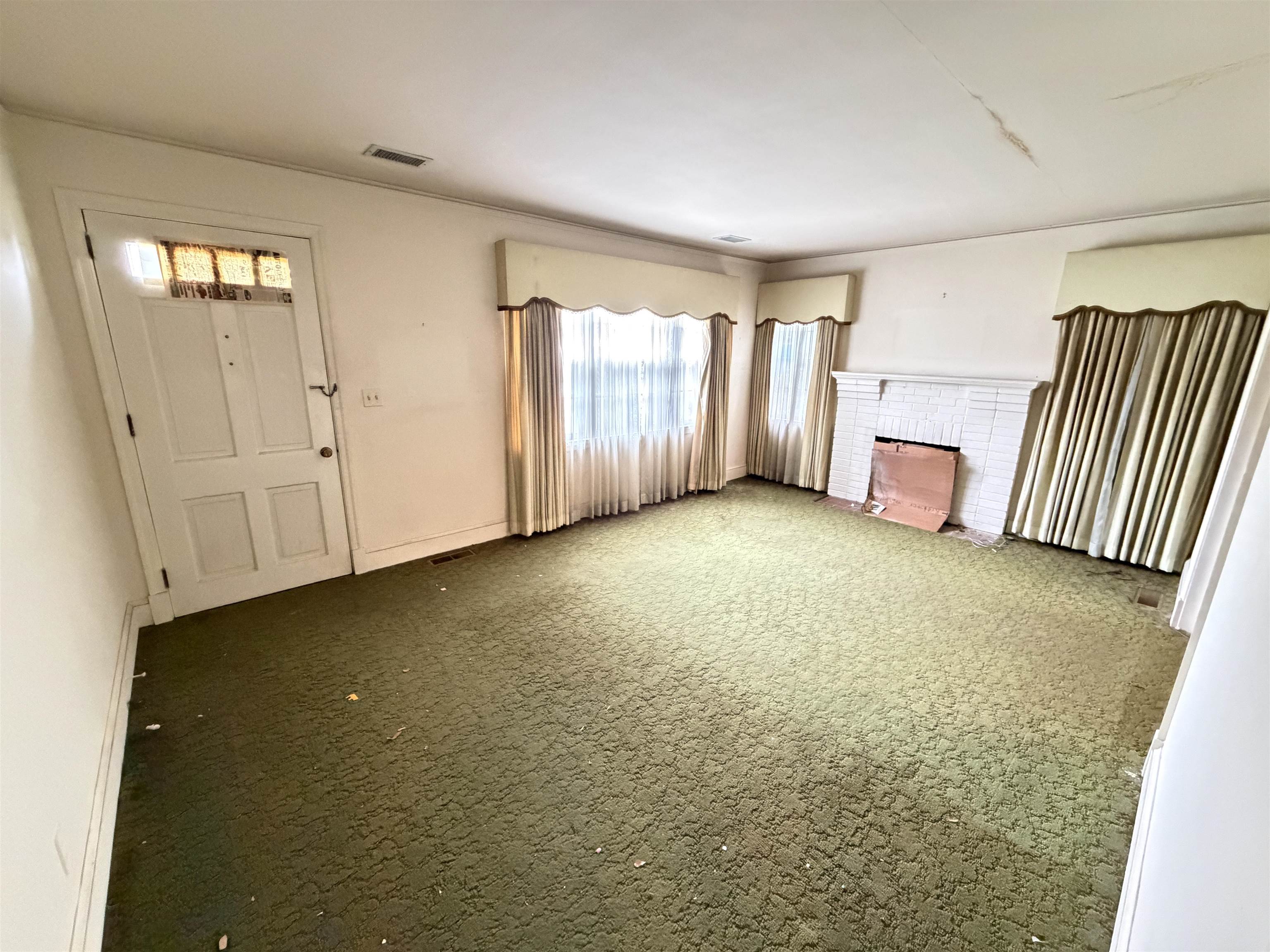 1504 State Rd S-21-516 Florence, SC 29501 - Photo 7 of 19