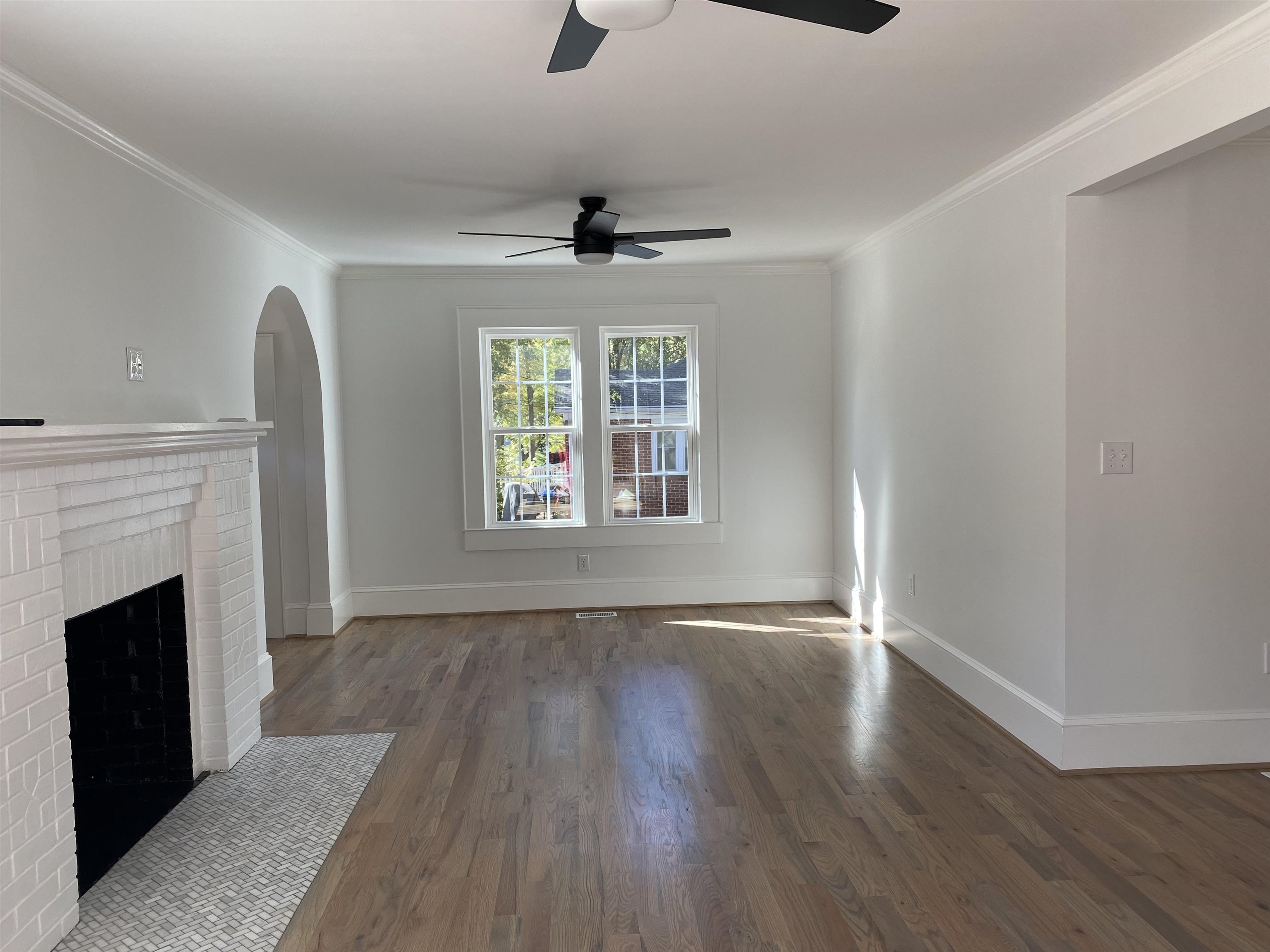 508 South Limestone Street Gaffney, SC 29340 - Photo 4 of 33 Gallery Image 4