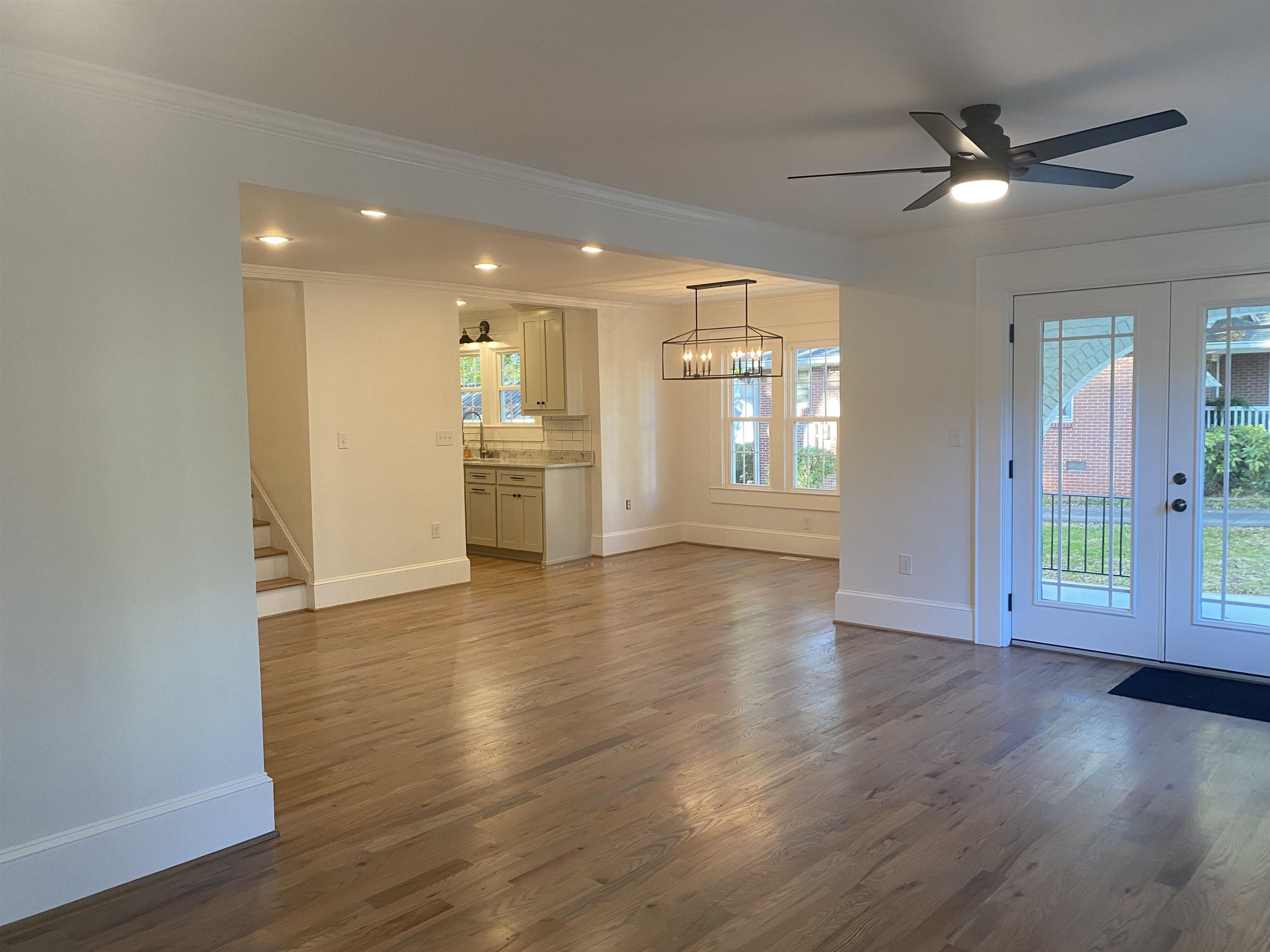 508 South Limestone Street Gaffney, SC 29340 - Photo 7 of 33 Gallery Image 7