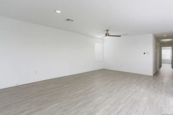 $1,590 | 6503 Scarecrow Way, San Antonio, TX 78252