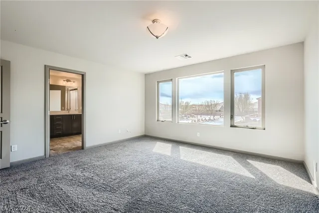 $2,650 | 8067 Haywood Estate Avenue, Las Vegas, NV 89113