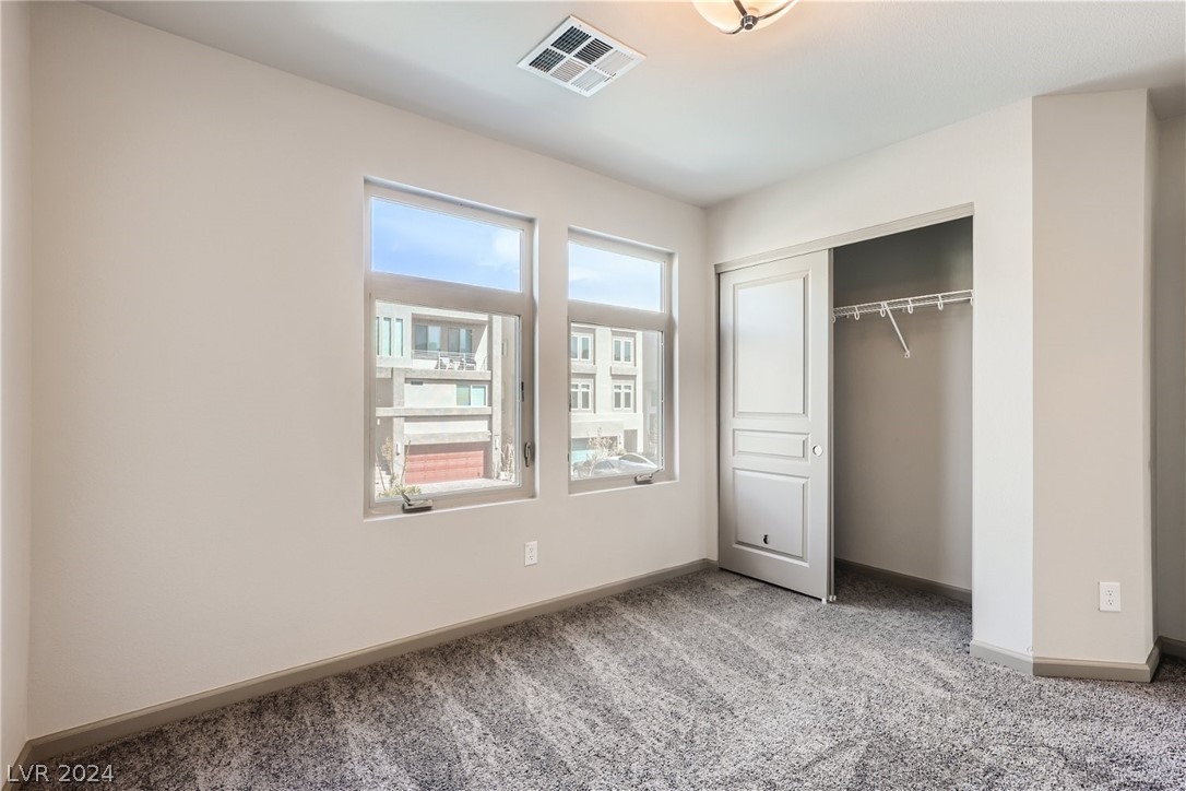 8067 Haywood Estate Avenue Las Vegas, NV 89113 - Photo 18 of 27