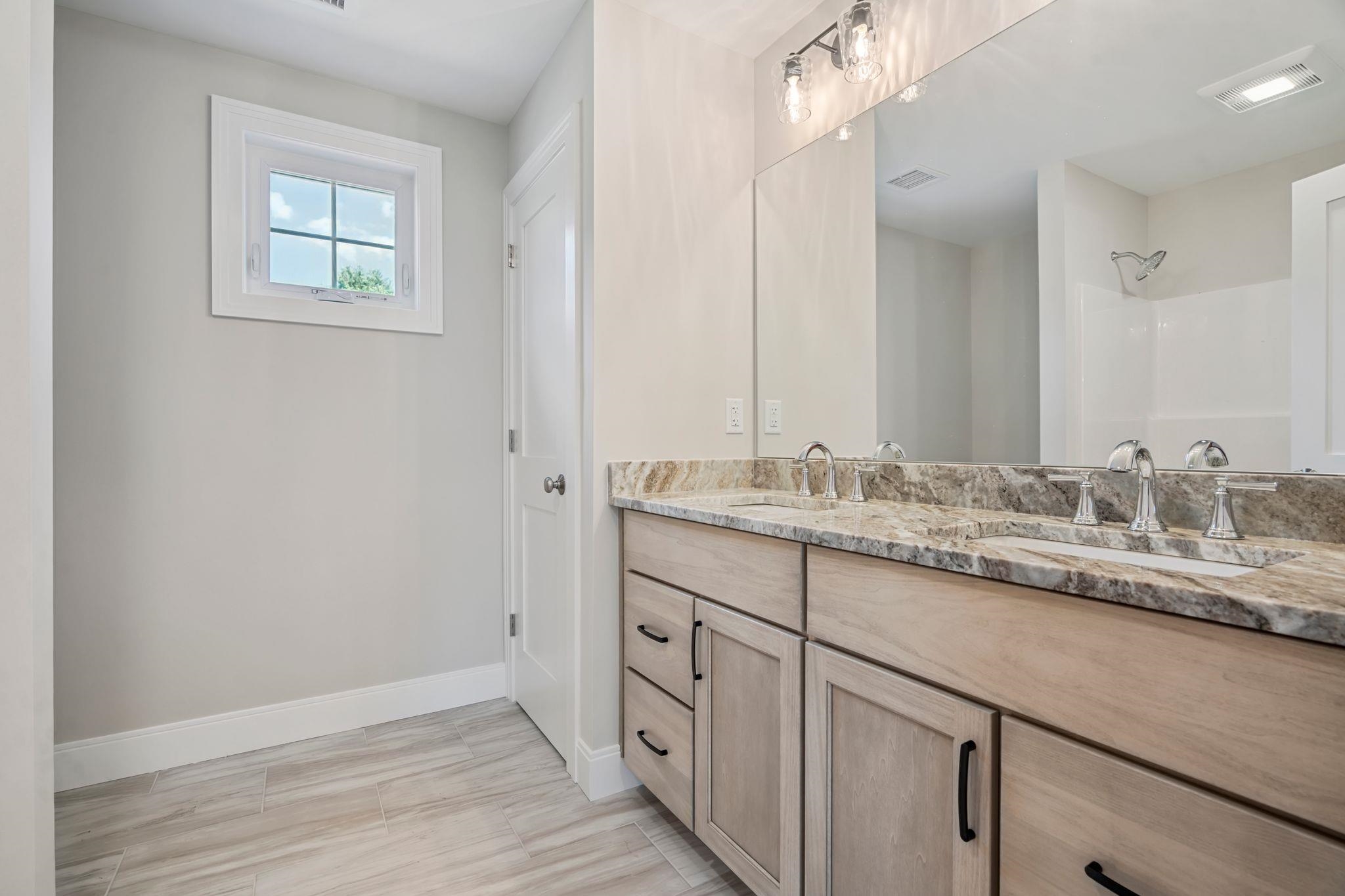 13 Washburn Farm Lane, Unit 7 Kittery, ME 03904 - Photo 35 of 46