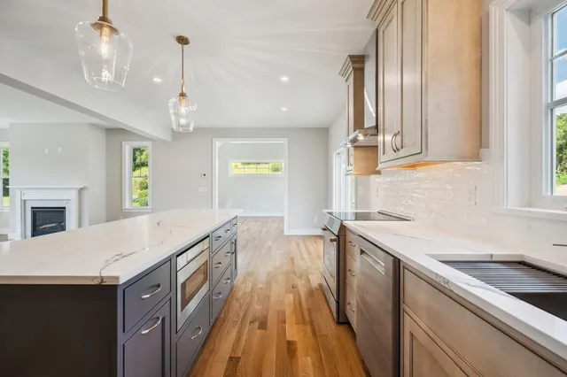 $1,280,000 | 13 Washburn Farm Lane, Unit 7, Kittery, ME 03904