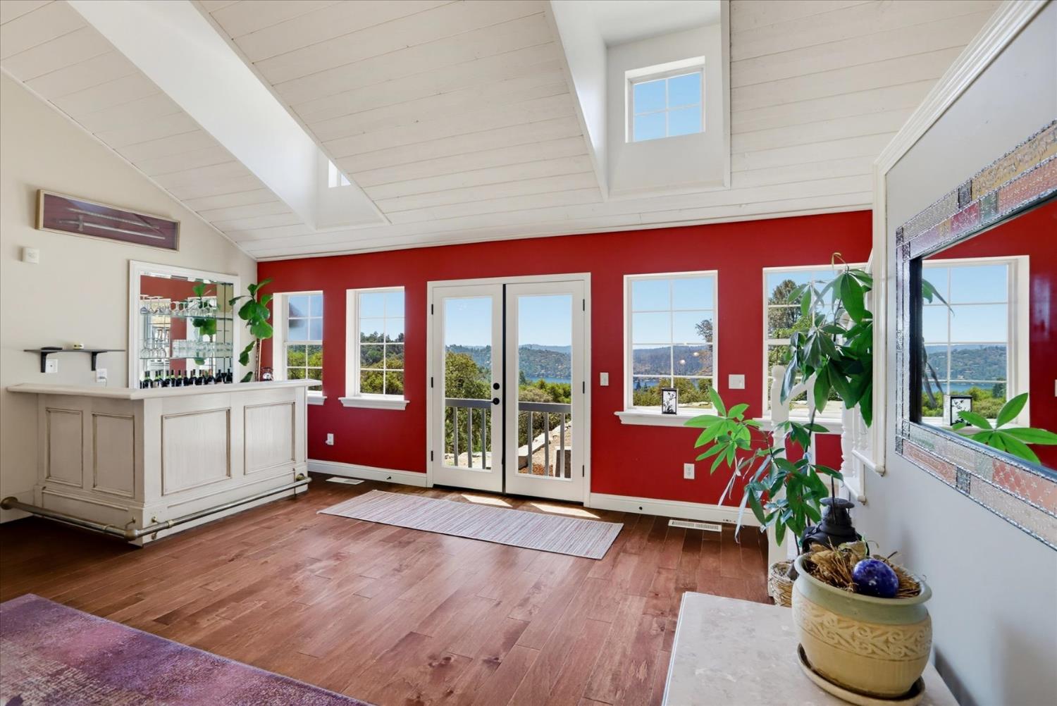 14030 Pleasant Valley Road Penn Valley, CA 95946 - Photo 7 of 48 Gallery Image 7