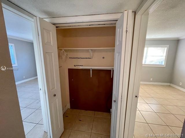 2008 Jackson Street, Unit C7 Hollywood, FL 33020 - Photo 15 of 24 a view of front door
