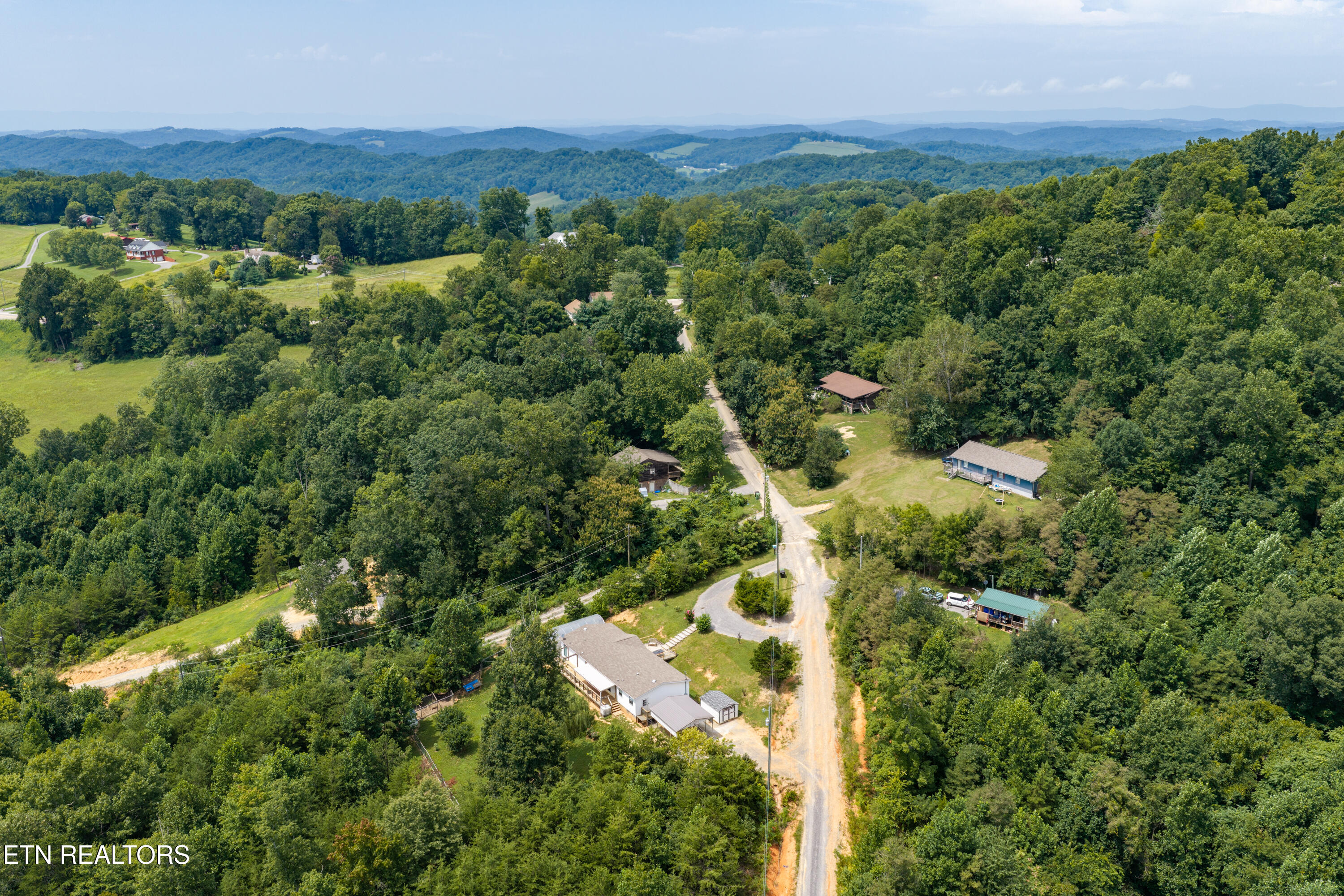 126 Gregory Lane Maynardville, TN 37807 - Photo 40 of 42 39