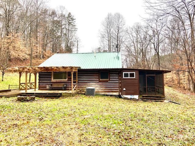 1290 James Meece Road Somerset, KY 42501 - Photo 3 of 11 0-2