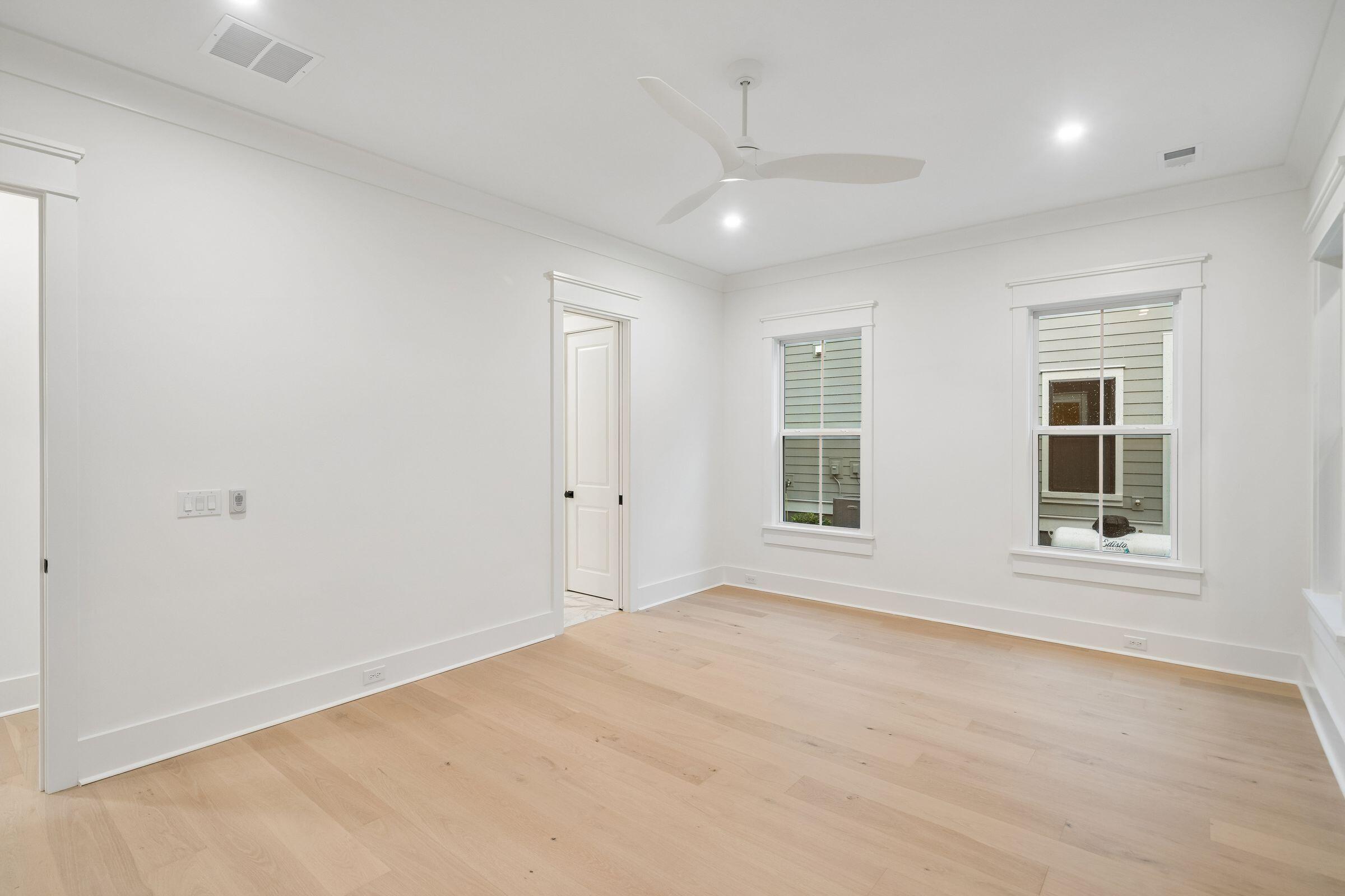 717 Eagle Street Mount Pleasant, SC 29464 - Photo 36 of 96