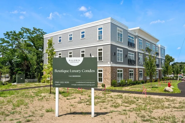 $499,900 | 7 Cross Street, Unit U205, Wilmington, MA 01887
