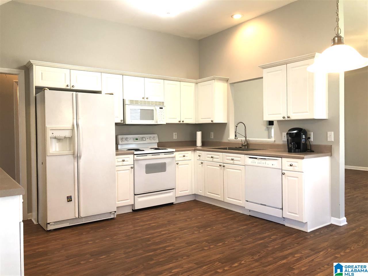 2001 Village Lane Calera, AL 35040 - Photo 7 of 36