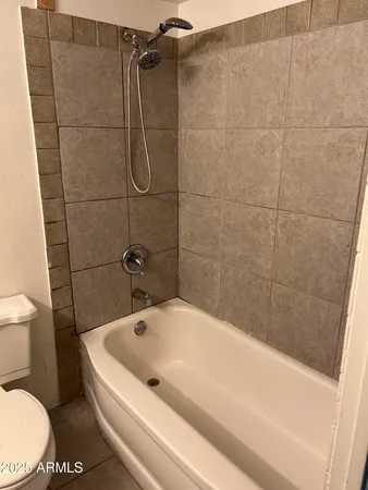 $84,295 | 2530 West Berridge Lane, Unit E102, Phoenix, AZ 85017
