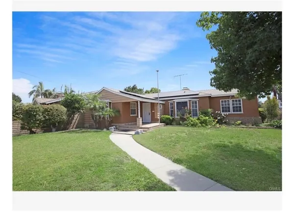 $999,000 | 16924 Bixby Avenue, Bellflower, CA 90706