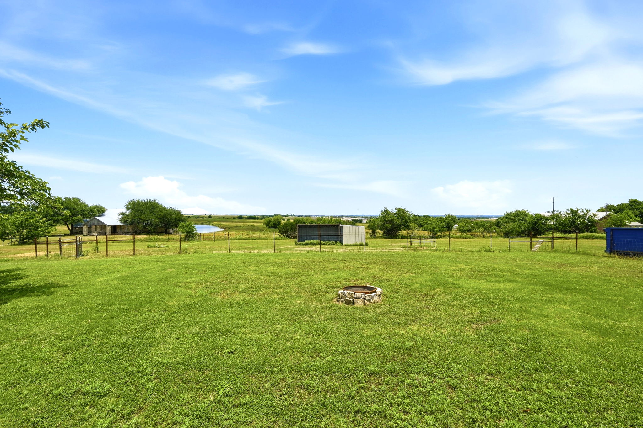 701 County Road 107 Georgetown, TX 78626 - Photo 28 of 30 a view of an ocean from a yard