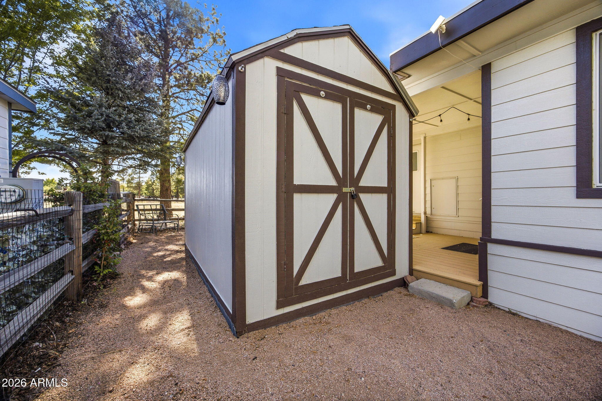 2714 Stagecoach Boulevard Overgaard, AZ 85933 - Photo 23 of 29 07Storage01
