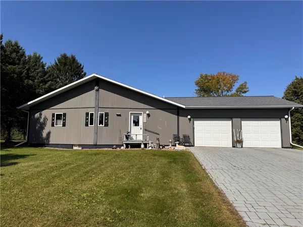 $299,900 | 261 Rolling Oaks Drive, Barron, WI 54812