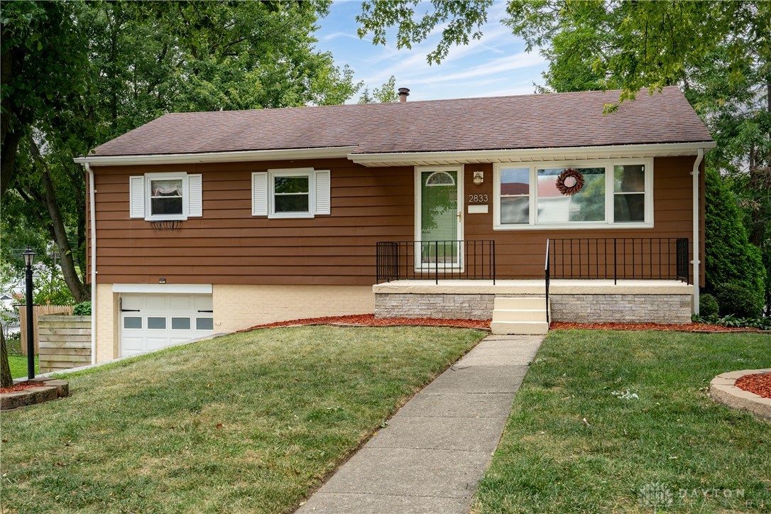 2833 Nacoma Place Kettering, OH 45420 - Photo 1 of 34