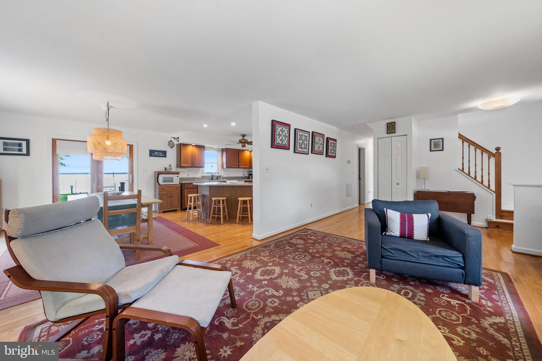 13555 South View Road Newburg, MD 20664 - Photo 17 of 74 Family room off of kitchen & hallway to bedrooms