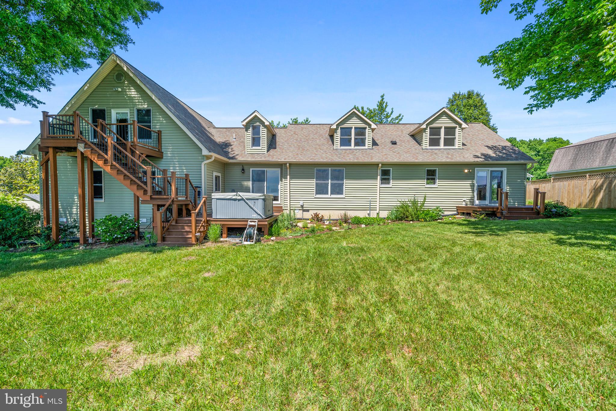 13555 South View Road Newburg, MD 20664 - Photo 3 of 74 Exterior